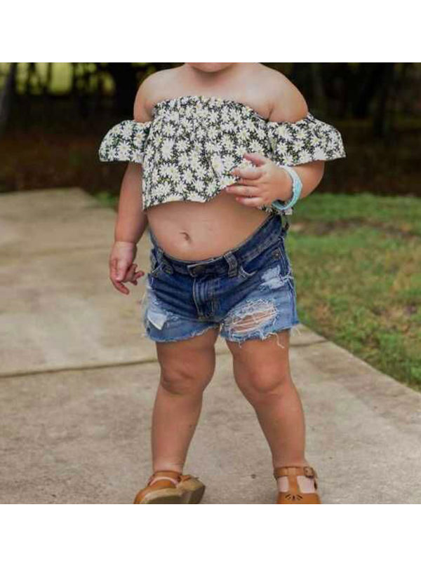 crop top and jean shorts